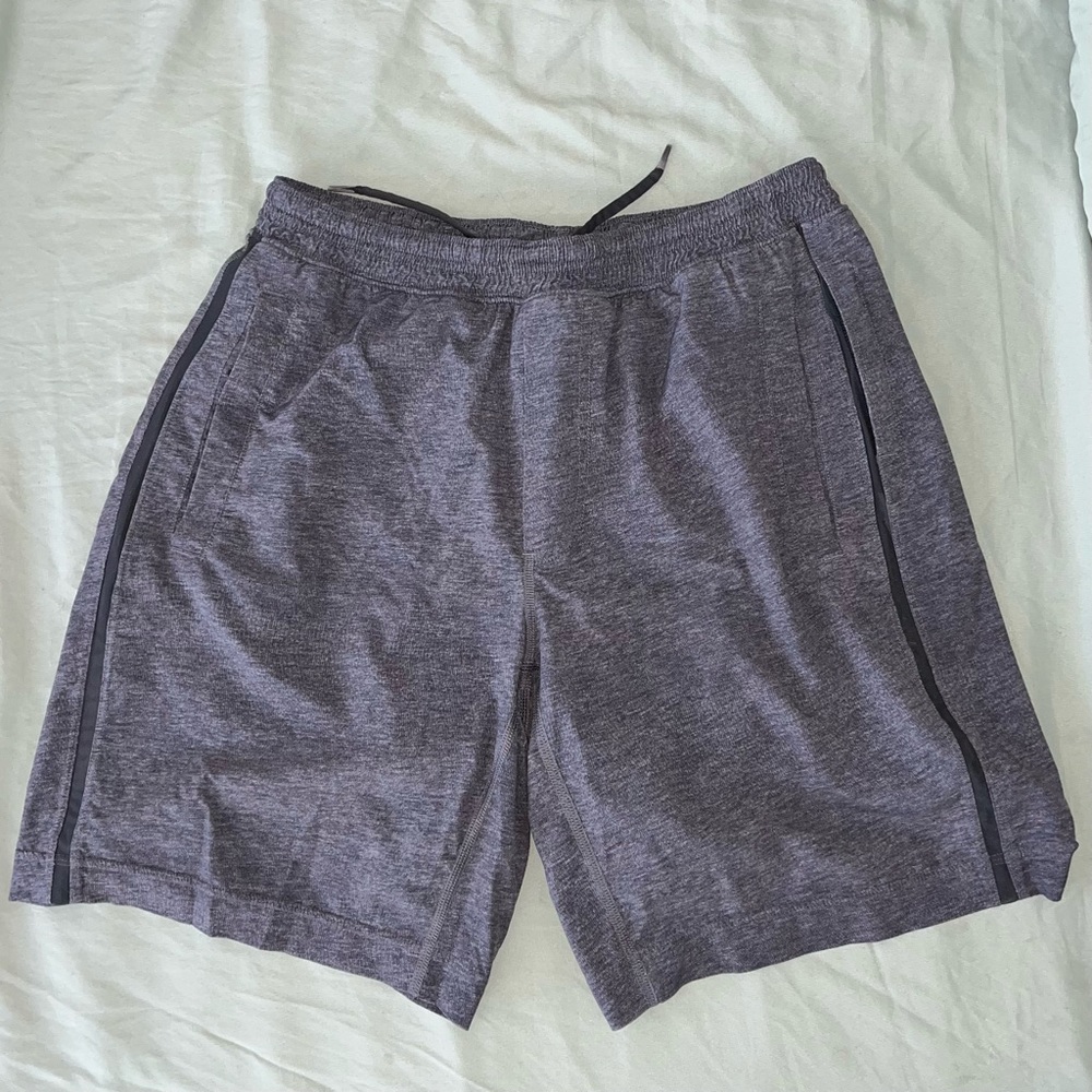 Lululemon Lined Men’s shorts
